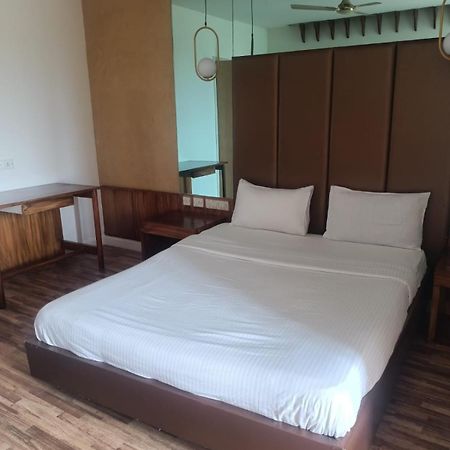 Purple Inn Mysore Εξωτερικό φωτογραφία